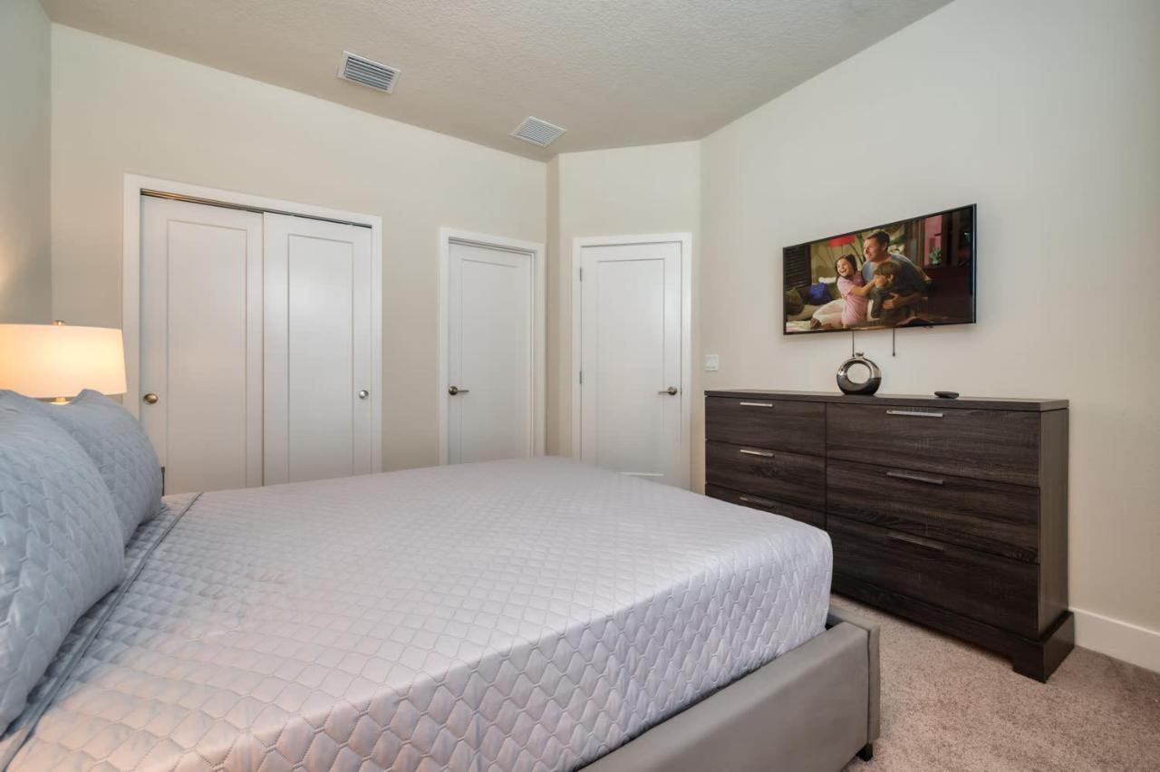 Pleasant Townhome With Private Pool Near Disney Four Corners Екстериор снимка