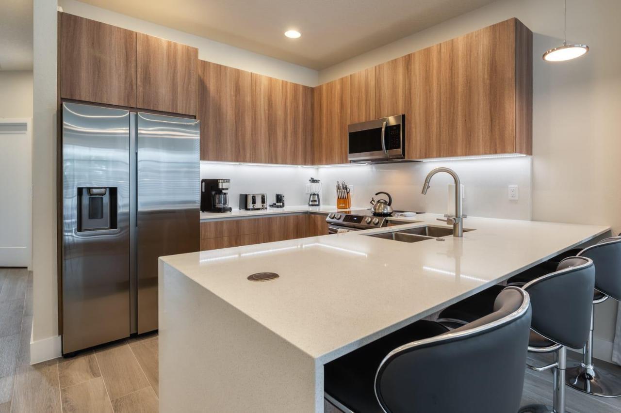 Pleasant Townhome With Private Pool Near Disney Four Corners Екстериор снимка