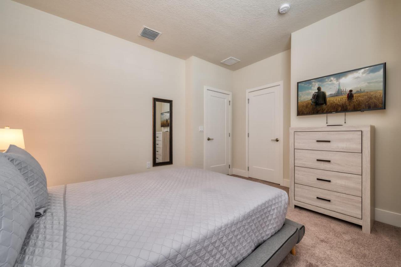 Pleasant Townhome With Private Pool Near Disney Four Corners Екстериор снимка